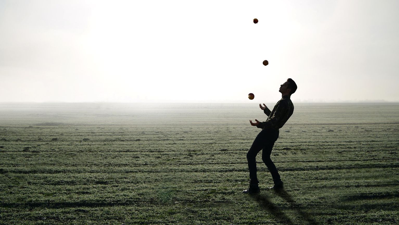 Alt5 Sigma CEO Peter Tassiopoulos Resigns, Jonathan Hugh Appointed as Interim Leader